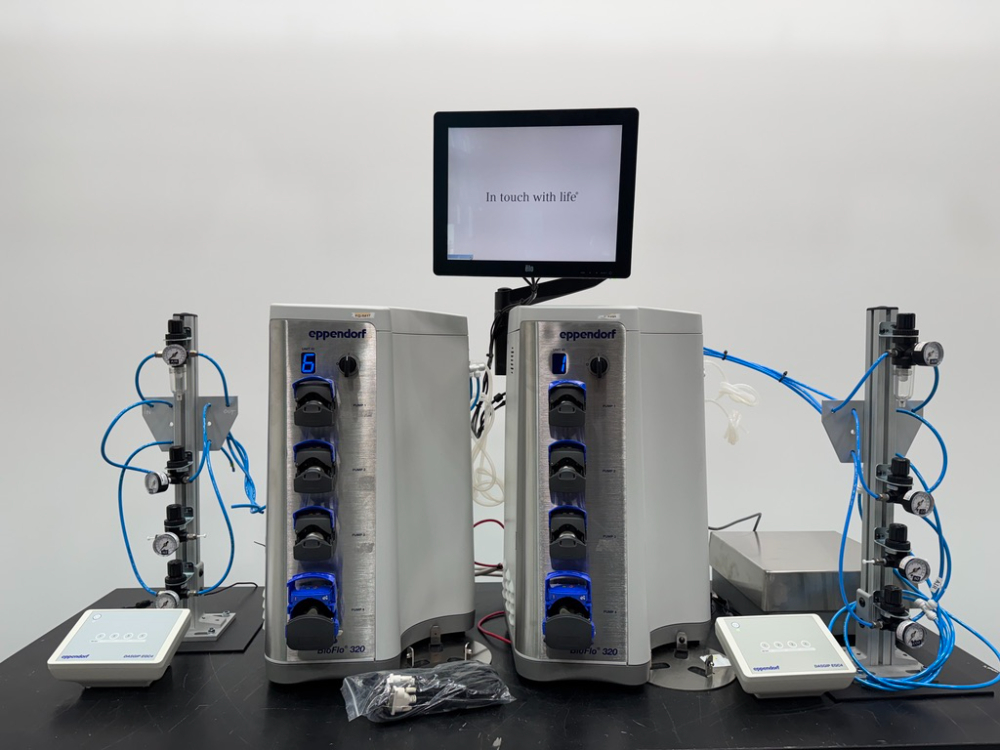 Image of Eppendorf Bioflo 320 Bioreactor Quantity 2